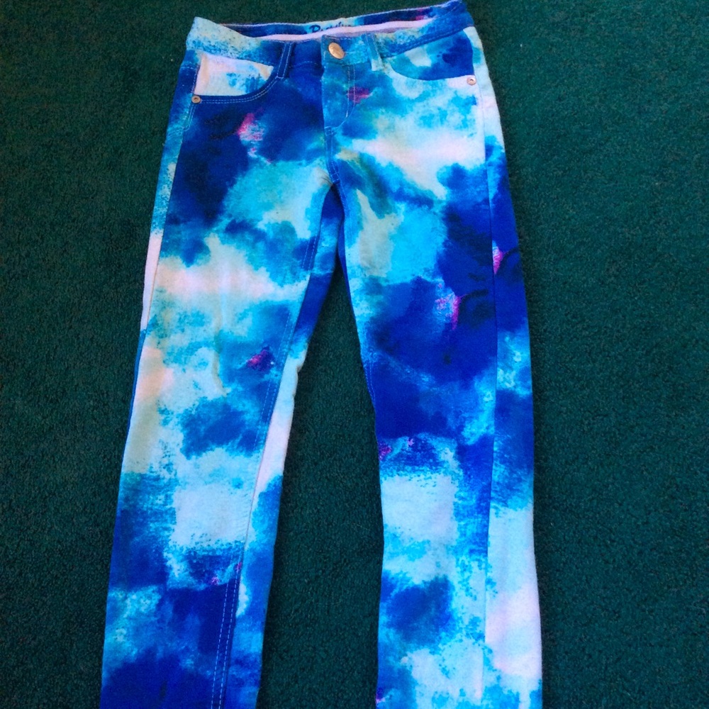Cool galaxy pants.